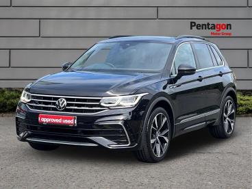 SPOTICAR Volkswagen Tiguan 1.5 Tsi R-line Dsg Euro 6 (s/s) 5dr Used Car - Suv Petrol Black - Lincoln - 1200632445_3