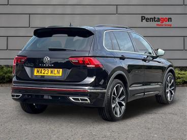SPOTICAR Volkswagen Tiguan 1.5 Tsi R-line Dsg Euro 6 (s/s) 5dr Used Car - Suv Petrol Black - Lincoln - 1200632445_4