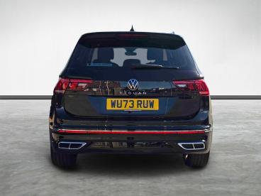 SPOTICAR Volkswagen Tiguan 1.5 Tsi R-line Dsg Euro 6 (s/s) 5dr Used Car - Suv Petrol Black - Stockton On Tees - 1200640970_4