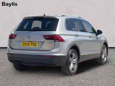 SPOTICAR Volkswagen Tiguan 2.0 Tdi Match Dsg 4motion Euro 6 (s/s) 5dr Used Car - Suv Diesel Silver - Evesham - 1200642738_2