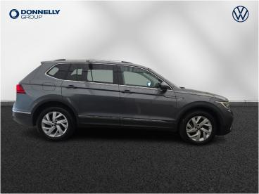SPOTICAR Volkswagen Tiguan Allspace 2.0 Tdi Life Euro 6 (s/s) 5dr Used Car - Suv Diesel Grey - Dungannon - 1200535249_4