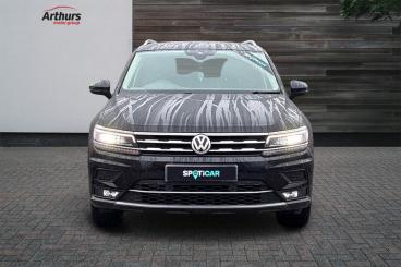 SPOTICAR Volkswagen Tiguan Allspace 2.0 Tdi Sel Euro 6 (s/s) 5dr Used Car - Suv Diesel Black - Wrexham - 1200558481_2