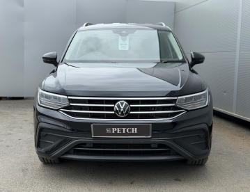 SPOTICAR Volkswagen Tiguan Allspace 1.5 Tsi Life Dsg Euro 6 (s/s) 5dr Used Car - Suv Petrol Black - Darlington - 1200596654_2