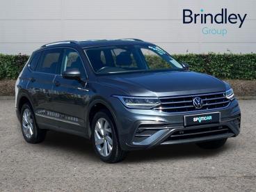 SPOTICAR Volkswagen Tiguan Allspace 1.5 Tsi Life Dsg Euro 6 (s/s) 5dr Used Car - Suv Petrol Grey - Cannock - 1200597543_1