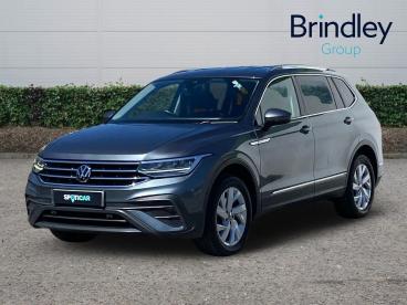 SPOTICAR Volkswagen Tiguan Allspace 1.5 Tsi Life Dsg Euro 6 (s/s) 5dr Used Car - Suv Petrol Grey - Cannock - 1200597543_2