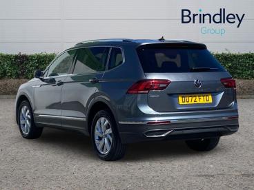 SPOTICAR Volkswagen Tiguan Allspace 1.5 Tsi Life Dsg Euro 6 (s/s) 5dr Used Car - Suv Petrol Grey - Cannock - 1200597543_3