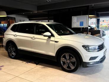 SPOTICAR Volkswagen Tiguan Allspace 1.5 Tsi Evo Sel Dsg Euro 6 (s/s) 5dr Used Car - Suv Petrol White - Stourbridge - 1200621747_4