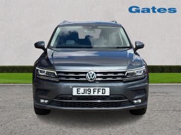 SPOTICAR Volkswagen Tiguan Allspace 2.0 Tdi Sel Euro 6 (s/s) 5dr Used Car - Suv Diesel Grey - Essex - 1200622061_2
