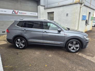 SPOTICAR Volkswagen Tiguan Allspace 2.0 Tdi Match Dsg 4motion Euro 6 (s/s) 5dr Used Car - Suv Diesel Grey - Inverness - 1200641957_3