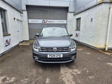 SPOTICAR Volkswagen Tiguan Allspace 2.0 Tdi Match Dsg 4motion Euro 6 (s/s) 5dr Used Car - Suv Diesel Grey - Inverness - 1200641957_4