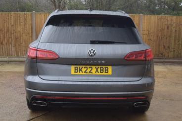 SPOTICAR Volkswagen Touareg 3.0 Tdi V6 Black Edition Tiptronic 4motion Euro 6 Used Car - Suv Diesel Grey - St Leonards On Sea - 1200569378_5