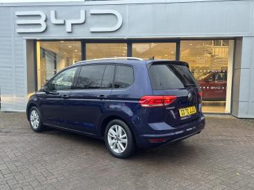 SPOTICAR Volkswagen Touran 1.5 Tsi Evo Se Family Dsg Euro 6 (s/s) 5dr Used Car - Mpv Petrol Blue - High Wycombe - 1200573634_5