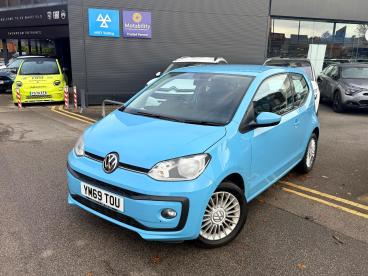 SPOTICAR Volkswagen Up 1.0 Move Up! Euro 6 (s/s) 3dr Used Car - Saloon Petrol Blue - Wakefield - 1200556595_2