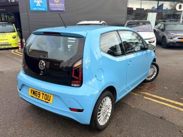 SPOTICAR Volkswagen Up 1.0 Move Up! Euro 6 (s/s) 3dr Used Car - Saloon Petrol Blue - Wakefield - 1200556595_4
