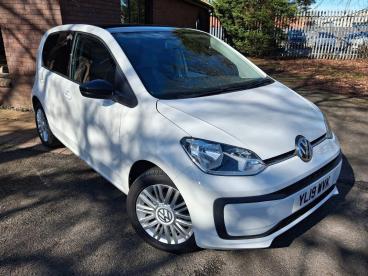 SPOTICAR Volkswagen Up 1.0 Move Up! Euro 6 (s/s) 5dr Used Car - Saloon Petrol White - Accrington - 1200586709_1
