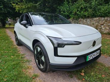 SPOTICAR Volvo Ex30 Single Motor 51kwh Plus Auto 5dr Used Car - Suv Electric White - Abergavenny - 1200510755_1