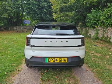 SPOTICAR Volvo Ex30 Single Motor 51kwh Plus Auto 5dr Used Car - Suv Electric White - Abergavenny - 1200510755_4