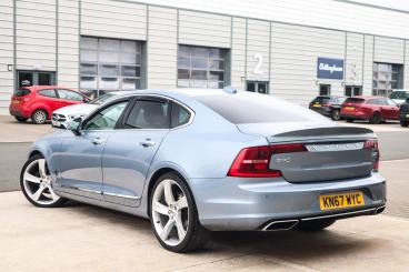 SPOTICAR Volvo S90 2.0 D4 Inscription Auto Euro 6 (s/s) 4dr Used Car - Saloon Diesel Blue - Bromsgrove - 1200585023_2