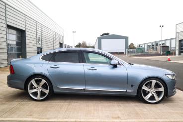 SPOTICAR Volvo S90 2.0 D4 Inscription Auto Euro 6 (s/s) 4dr Used Car - Saloon Diesel Blue - Bromsgrove - 1200585023_5