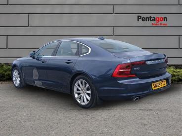 SPOTICAR Volvo S90 2.0 T4 Momentum Pro Auto Euro 6 (s/s) 4dr Used Car - Saloon Petrol Blue - Barnsley - 1200631530_2