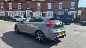 SPOTICAR Volvo V40 1.5 T3 R-design Edition Auto Euro 6 (s/s) 5dr Used Car - Saloon Petrol Grey - Nottingham - 1200541240_5