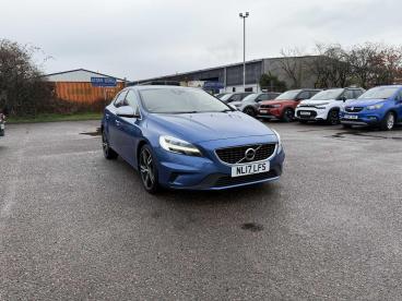 SPOTICAR Volvo V40 2.0 T2 R-design Pro Euro 6 (s/s) 5dr Used Car - Saloon Petrol Blue - Inverness - 1200560877_1