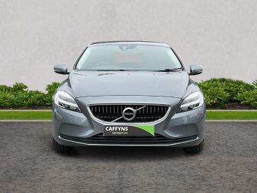 SPOTICAR Volvo V40 2.0 T2 Momentum Euro 6 (s/s) 5dr Used Car - Saloon Petrol Grey - Ashford - 1200617358_3