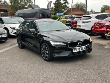SPOTICAR Volvo V60 2.0 B3 Mhev Core Dct Auto Euro 6 (s/s) 5dr Used Car - Estate Hybrid Black - Cheltenham - 1200602436_2
