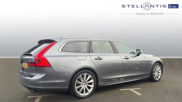 SPOTICAR Volvo V90 2.0 T4 Gpf Momentum Auto Euro 6 (s/s) 5dr Used Car - Estate Petrol Grey - Leicester - 1200567950_4