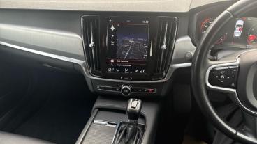 SPOTICAR Volvo V90 2.0 T4 Gpf Momentum Auto Euro 6 (s/s) 5dr Used Car - Estate Petrol Grey - Leicester - 1200567950_5