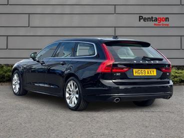 SPOTICAR Volvo V90 2.0 T4 Momentum Plus Auto Euro 6 (s/s) 5dr Used Car - Estate Petrol Black - Sheffield - 1200633748_2