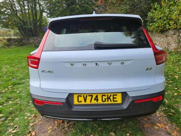 SPOTICAR Volvo Xc40 Xc 40 2.0 B3 Mhev Plus Dct Auto Euro 6 (s/s) 5dr Used Car - Suv Hybrid Blue - Abergavenny - 1200547577_4