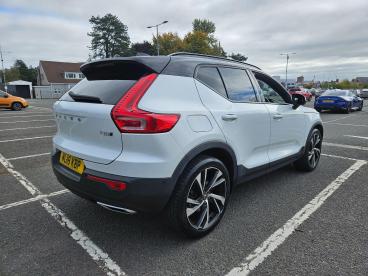SPOTICAR Volvo Xc40 Xc 40 2.0 T5 First Edition Auto Awd Euro 6 (s/s) 5dr Used Car - Suv Petrol White - Abergavenny - 1200548174_3