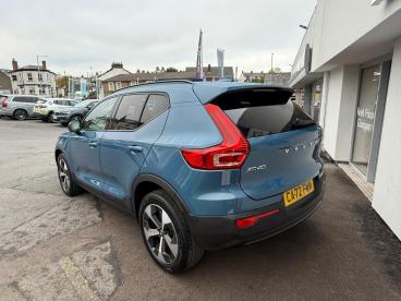 SPOTICAR Volvo Xc40 Xc 40 2.0 B4 Mhev Ultimate Dct Auto Euro 6 (s/s) 5dr Used Car - Suv Hybrid Blue - Abergavenny - 1200550210_4