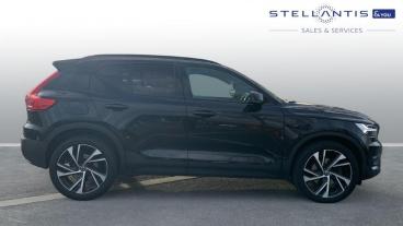 SPOTICAR Volvo Xc40 Xc 40 2.0 T4 R-design Pro Auto Euro 6 (s/s) 5dr Used Car - Suv Petrol Blue - Newport - 1200566852_2