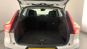 SPOTICAR Volvo Xc40 Xc 40 2.0 D3 Momentum Pro Auto Euro 6 (s/s) 5dr Used Car - Suv Diesel Blue - Birmingham - 1200573178_5