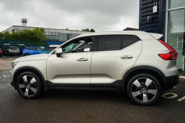SPOTICAR Volvo Xc40 Xc 40 2.0 D4 Inscription Pro Auto Awd Euro 6 (s/s) 5dr Used Car - Suv Diesel Gold - Leamington - 1200601421_5
