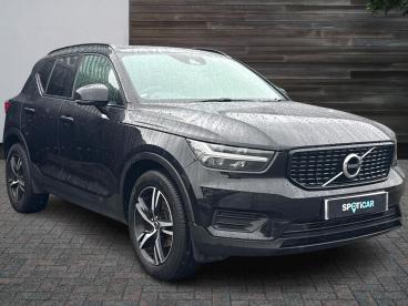 SPOTICAR Volvo Xc40 Xc 40 1.5 T3 R-design Euro 6 (s/s) 5dr Used Car - Suv Petrol Black - Swindon - 1200606398_1