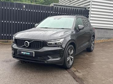 SPOTICAR Volvo Xc40 Xc 40 1.5 T3 R-design Euro 6 (s/s) 5dr Used Car - Suv Petrol Black - Swindon - 1200606398_4