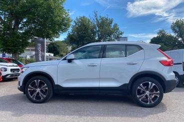 SPOTICAR Volvo Xc40 Xc 40 2.0 T4 Inscription Pro Auto Euro 6 (s/s) 5dr Used Car - Suv Petrol Silver - Torquay - 1200614053_5