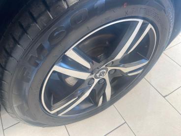 SPOTICAR Volvo Xc40 Xc 40 2.0 D3 R-design Euro 6 (s/s) 5dr Used Car - Suv Diesel Blue - Bridgend - 1200620412_4