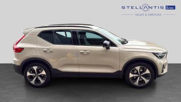 SPOTICAR Volvo Xc40 Xc 40 2.0 B4 Mhev Plus Dark Dct Auto Euro 6 (s/s) 5dr Used Car - Suv Hybrid Brown - Sheffield - 1200627412_2