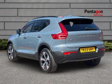 SPOTICAR Volvo Xc40 Xc 40 2.0 B4 Mhev Ultimate Dct Auto Euro 6 (s/s) 5dr Used Car - Suv Hybrid Grey - Nottingham - 1200632769_2