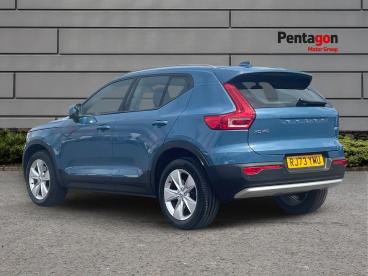 SPOTICAR Volvo Xc40 Xc 40 2.0 B3 Mhev Core Dct Auto Euro 6 (s/s) 5dr Used Car - Suv Hybrid Blue - Sheffield - 1200633014_2