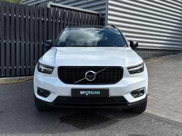 SPOTICAR Volvo Xc40 Xc 40 2.0 T5 R-design Pro Auto Awd Euro 6 (s/s) 5dr Used Car - Suv Petrol White - Swindon - 1200637365_3
