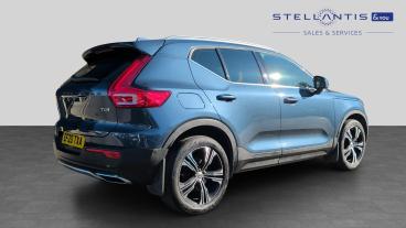 SPOTICAR Volvo Xc40 Xc 40 2.0 T4 Inscription Pro Auto Euro 6 (s/s) 5dr Used Car - Suv Petrol Blue - Sheffield - 1200638352_3