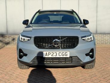 SPOTICAR Volvo Xc40 Xc 40 1.5h T4 Recharge 10.7kwh Plus Auto Euro 6 (s/s) 5d Used Car - Suv Plug-in Hybrid Blue - Norwich - 1200639557_3