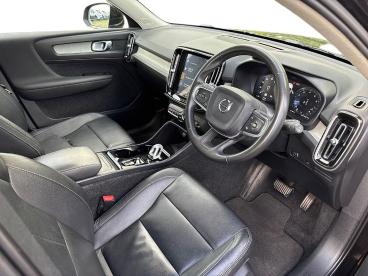 SPOTICAR Volvo Xc40 Xc 40 2.0 T4 Inscription Auto Awd Euro 6 (s/s) 5dr Used Car - Suv Petrol Black - Derby - 1200640749_5