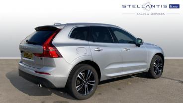 SPOTICAR Volvo Xc60 2.0 B4 Mhev Momentum Pro Auto Awd Euro 6 (s/s) 5dr Used Car - Suv Hybrid Silver - Maidstone - 1200577507_3