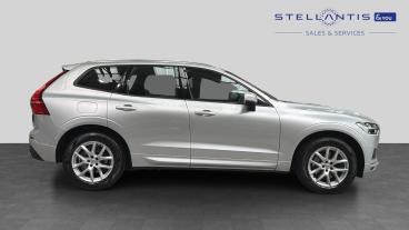 SPOTICAR Volvo Xc60 2.0 T5 Momentum Auto Awd Euro 6 (s/s) 5dr Used Car - Suv Petrol Silver - London - 1200605933_2